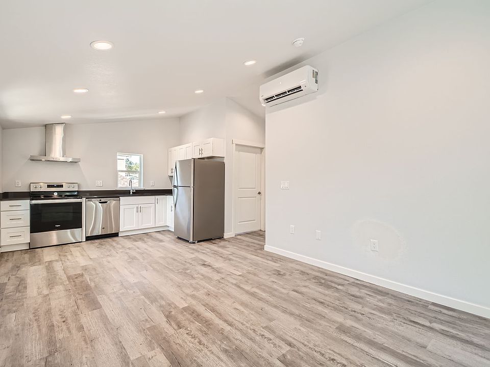 1st image of 96 S Lowell Blvd #2
