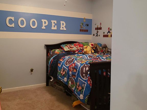 4th image of 402 Milton Ct #4