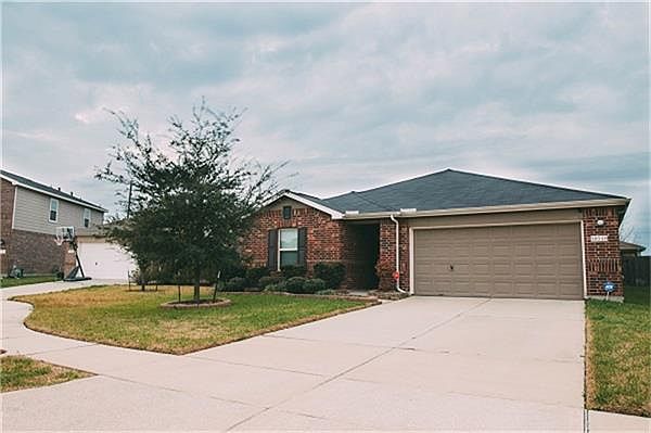 1st image of 18518 Garden Bloom Ln