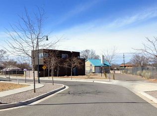 925 Shoofly St, Santa Fe, NM 87505