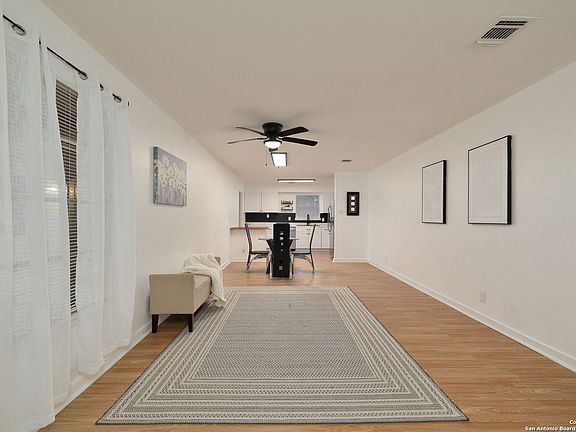 5th image of 235 GOODHUE AVE