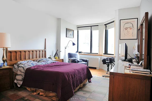 Rented by Town Residential | media 5
