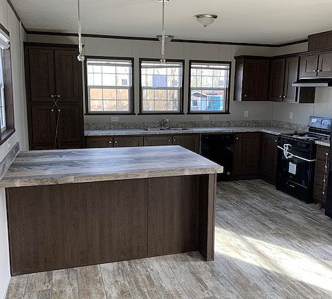 2nd image of 330 Cambridge Dr #330