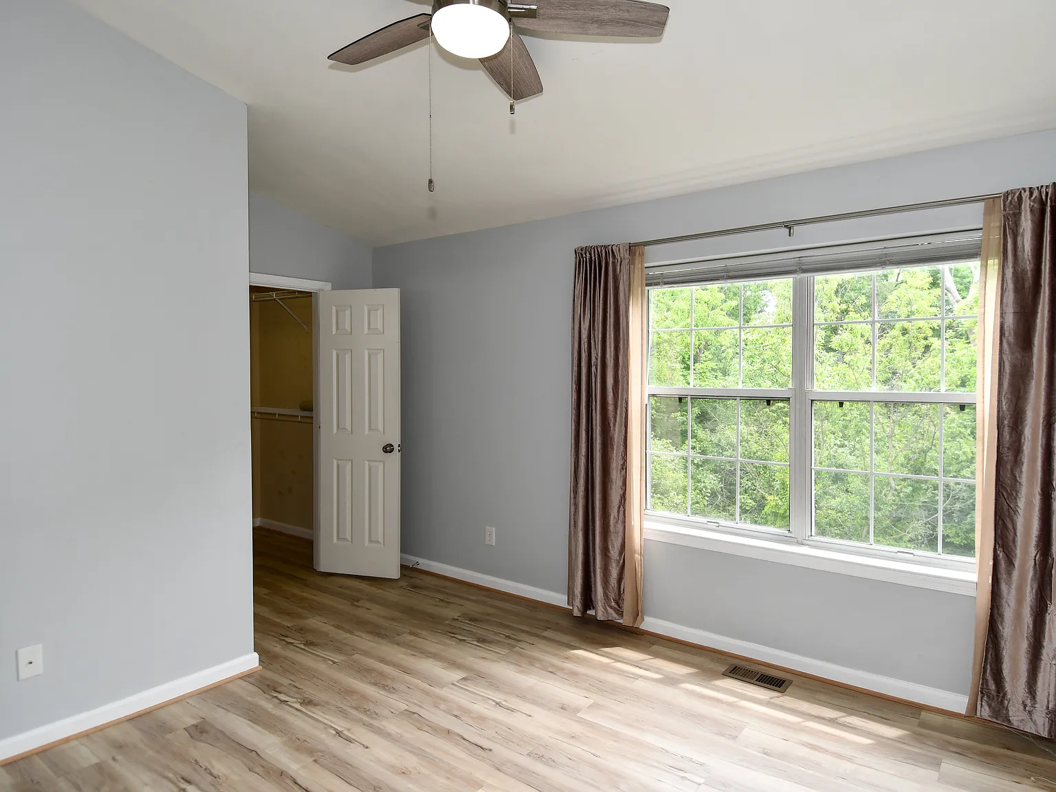 2 bed, 1340 sqft, $2,750 — Photo 3