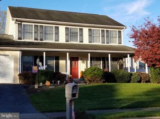 855 Clubhouse Dr, Mechanicsburg, PA 17050