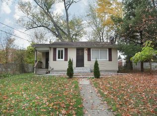 834 East Blvd, Aurora, OH 44202