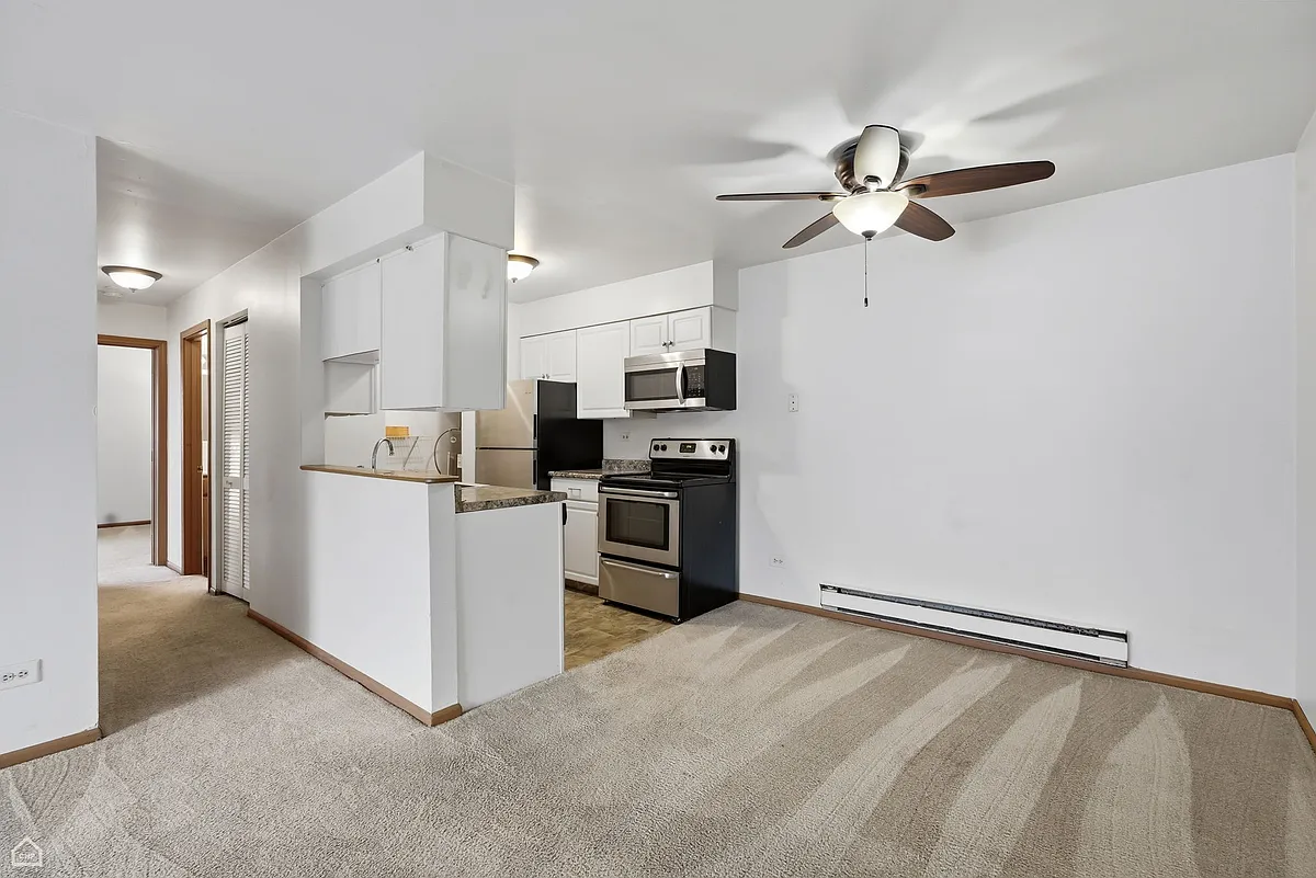Building Photo - 627 Virginia Rd #112