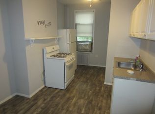 213 India St APT 1L, Brooklyn, NY 11222