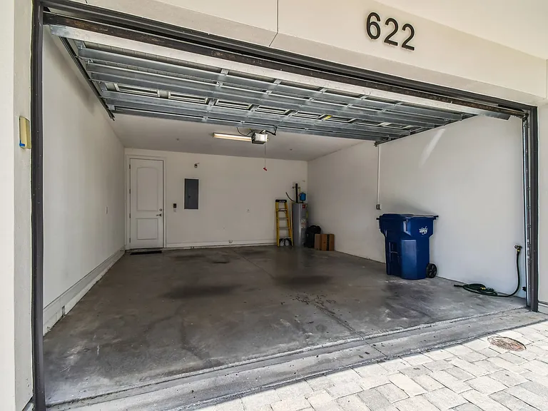 622 S Matanzas Ave — Photo 32