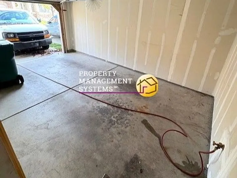 720 S Clearwater Falls Dr — Photo 22