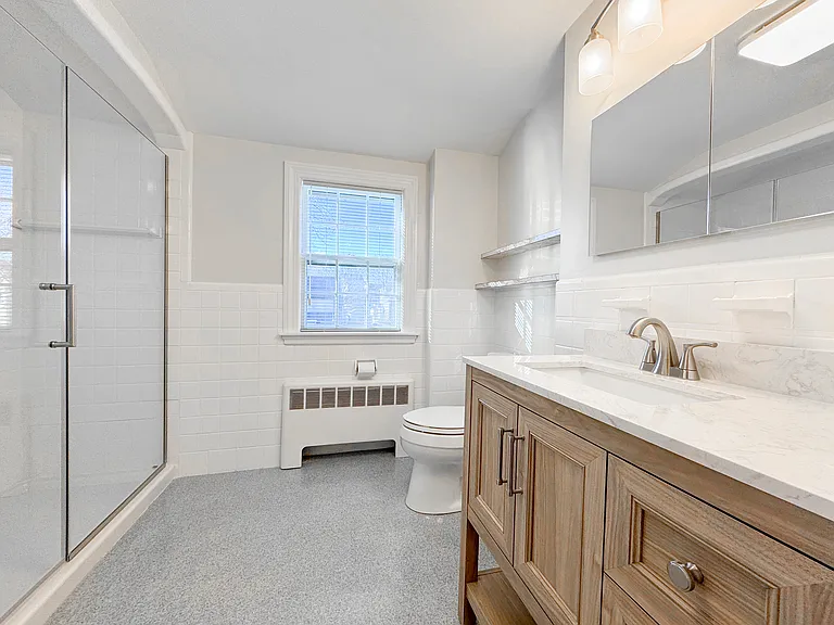 40 Walter St — Photo 21