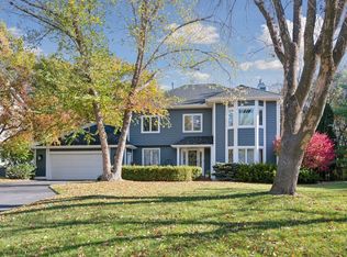 16680 N Manor Rd, Eden Prairie, MN 55346