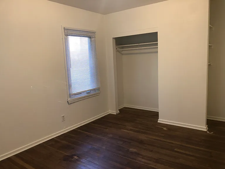 634 NE Gray Ln #3 — Photo 4
