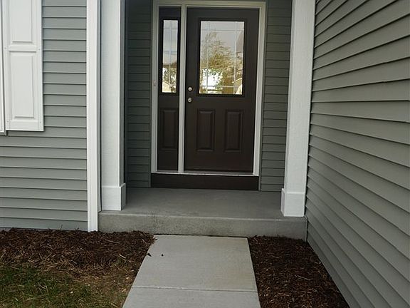 2nd image of 212 W Haven Dr