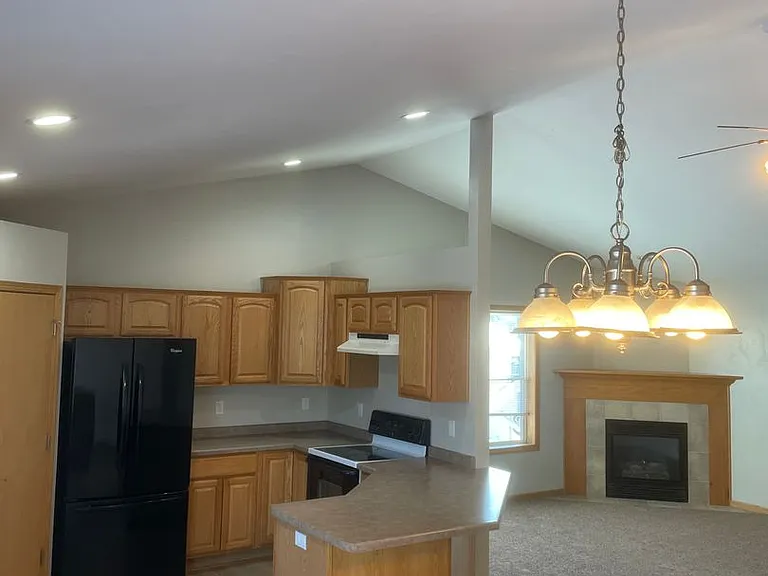2930 W Glenpark Dr — Photo 3