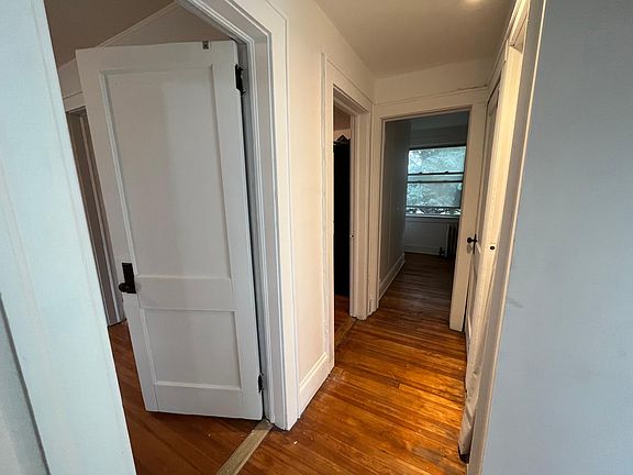 4th image of 818 Monroe St Floor 2