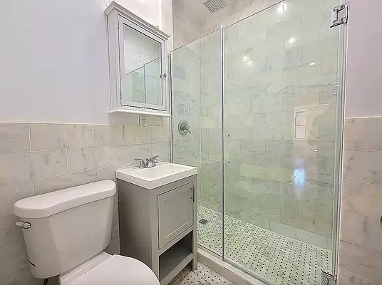 Rented by Living New York | media 5