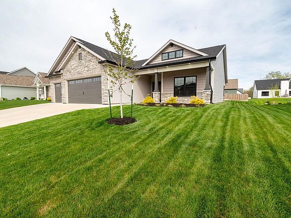 2nd image of 4685 Fieldstone Dr