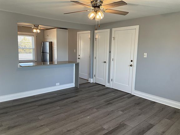 5th image of 1417 E 31st St APT 2W