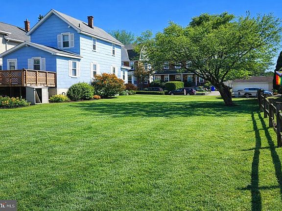 4th image of 206 Lowrys Ln