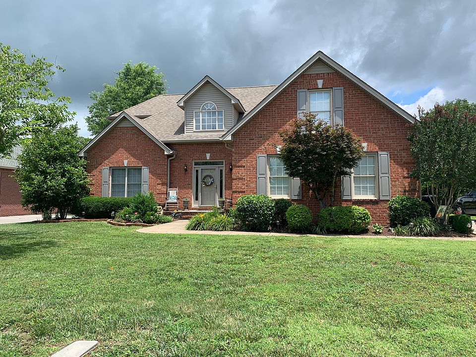 1st image of 3020 Vicwood Dr