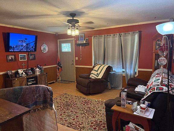 2nd image of 107 Georgia Ln