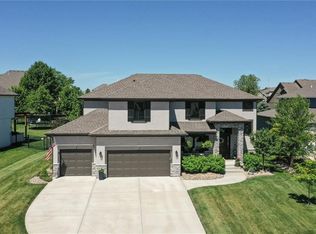 12880 N Foxglove Cir, Platte City, MO 64079