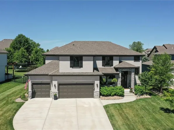 12880 N Foxglove Cir, Platte City, MO 64079