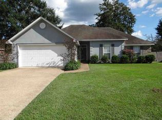 216 Shady Pecan Dr, Florence, MS 39073