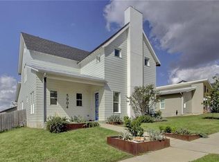 5904 Florencia Ln, Austin, TX 78724