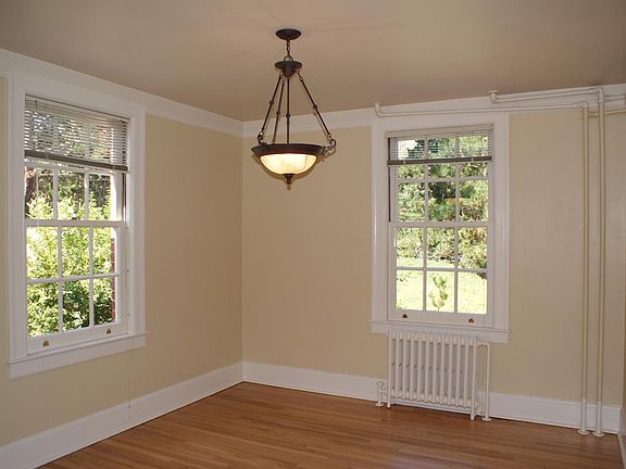 4th image of 749 Portola St APT A