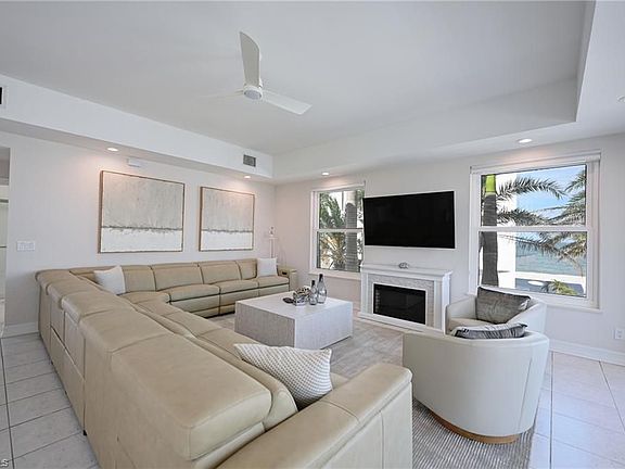 3rd image of 103 Dominica Ln