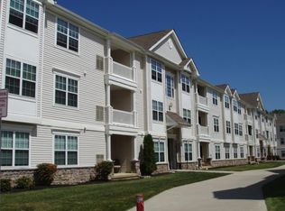 146 Lionheart Ln #146, West Deptford, NJ 08086