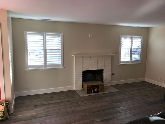 5th image of 4680 La Loma Way