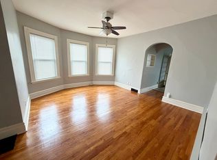 3514 3rd St APT 5, Des Moines, IA 50313