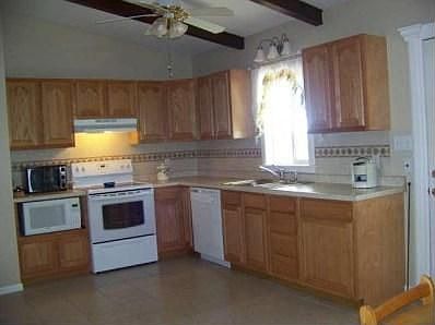 4th image of 3398 Alma Ln
