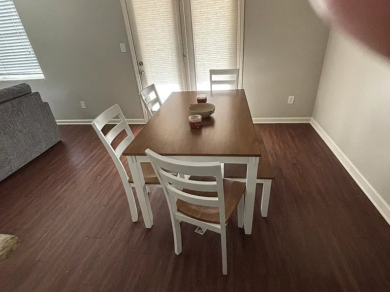 116 Oak Terrace Ln — Photo 4