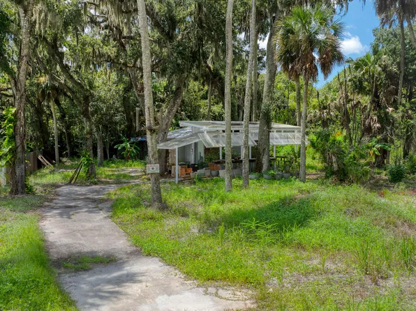 1922 Enterprise Ave, New Smyrna Beach, FL 32168