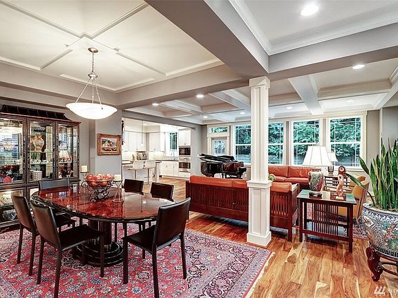 5th image of 4001 W Briarcliff Ln