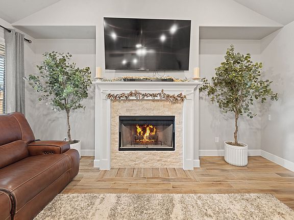 5th image of 1741 River Bend Rd