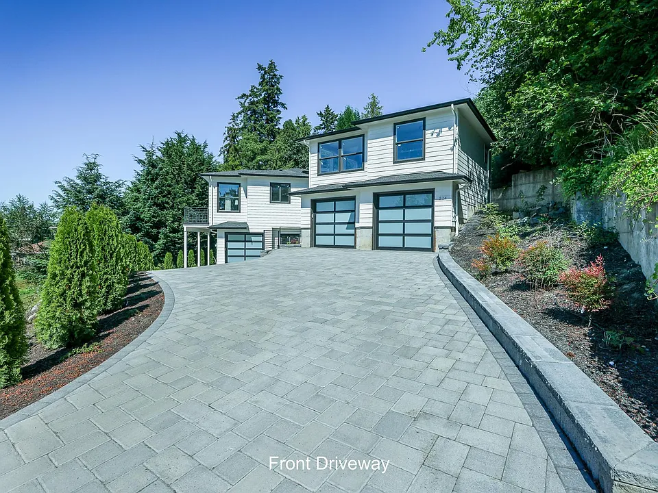 514 8th Ave N