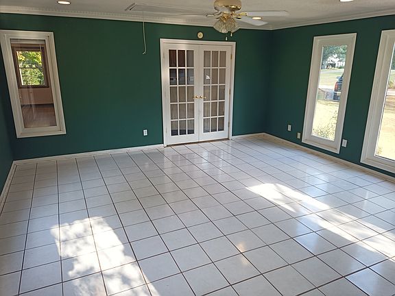 4th image of 106 Jacobs Rd