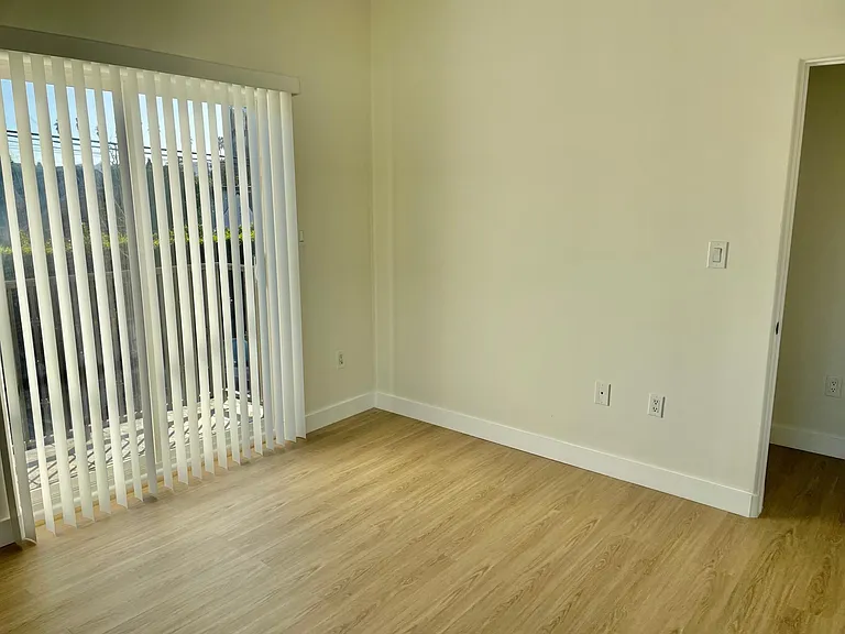 14762 Friar St #4 — Photo 5