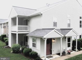 5801 Hidden Lake Dr APT F, Harrisburg, PA 17111
