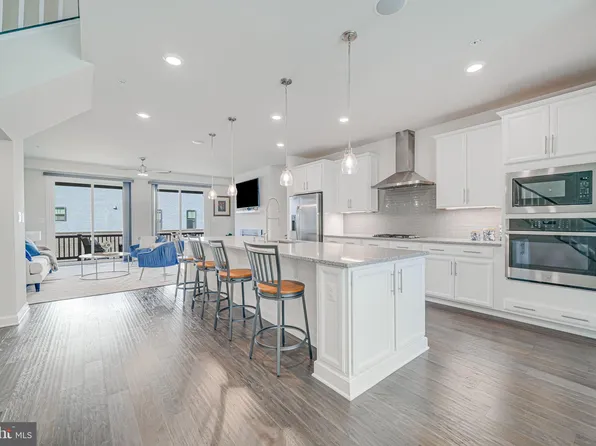 43486 Charitable St, Ashburn, VA 20148