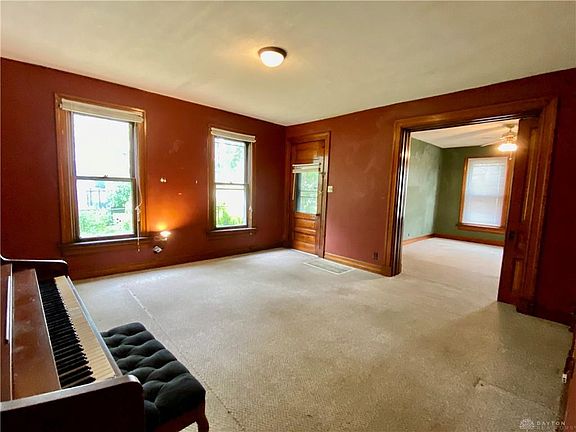 5th image of 1118 Wyoming St
