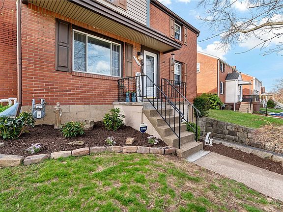 3rd image of 5318 Spring Valley Dr