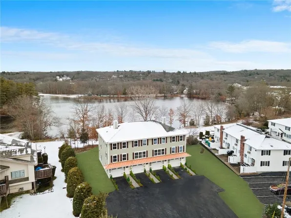 95 Farnum Pike Unit 7, Smithfield, RI 02917