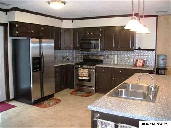 2nd image of 49 Lakeview Dr