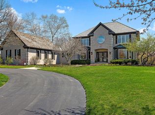 21838 W Green Valley Ct, Mundelein, IL 60060